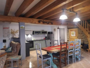 Gîte Gîte du Cantou 6/7 personnes